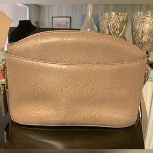 Vintage Coach Elegant Tan Leather Shoulder Bag